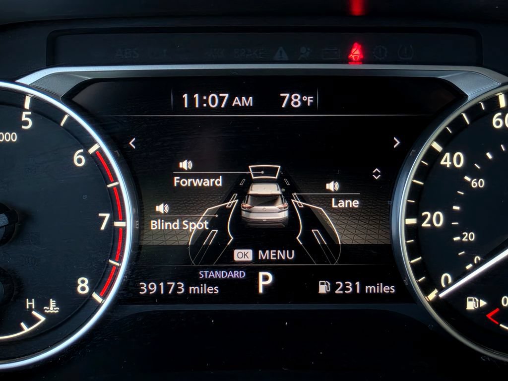 Used 2023 Nissan Rogue SV FWD image 35