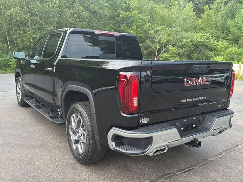New 2026 GMC Sierra 1500 SLT w/ SLT Premium Package AWD/4WD image 3