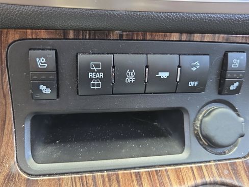 Used 2014 GMC Acadia Denali AWD/4WD image 22
