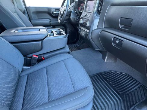 Used 2023 GMC Sierra 1500 Pro w/ Graphite Edition AWD/4WD image 10
