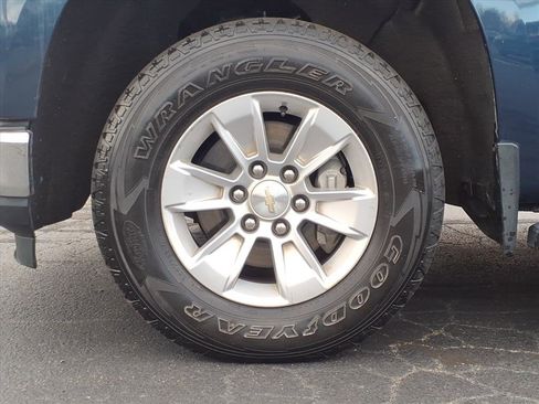 Used 2020 Chevrolet Silverado 1500 LT w/ All-Star Edition image 9