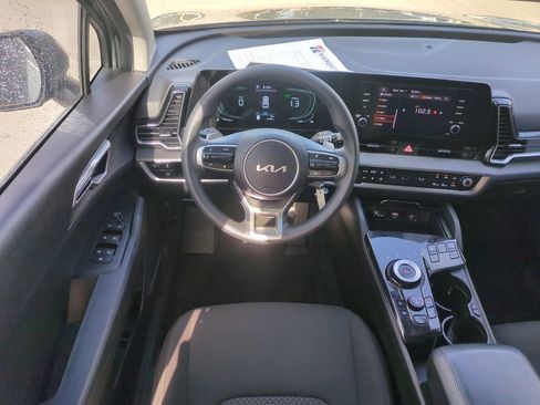 Used 2023 Kia Sportage LX AWD/4WD image 17