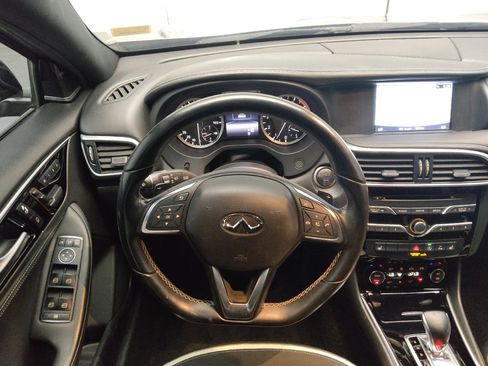 Used 2019 INFINITI QX30 Sport FWD image 22