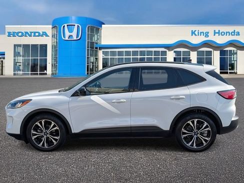 Used 2021 Ford Escape SE w/ SE Sport Appearance Package FWD image 13