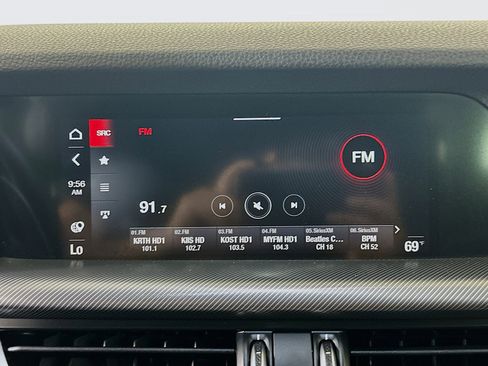 Used 2022 Alfa Romeo Stelvio Veloce image 21