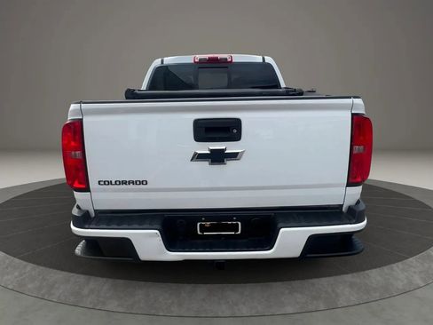 Used 2019 Chevrolet Colorado LT w/ Colorado RST Special Edition image 6