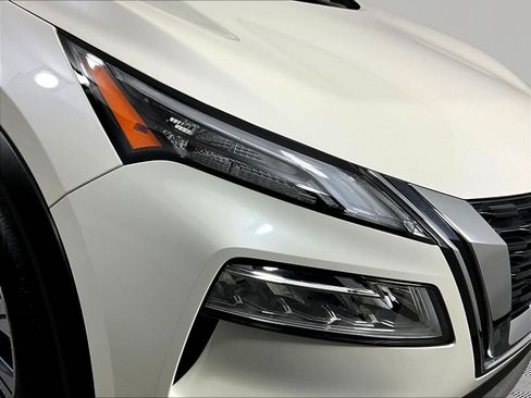 Certified 2023 Nissan Rogue SV AWD/4WD image 31