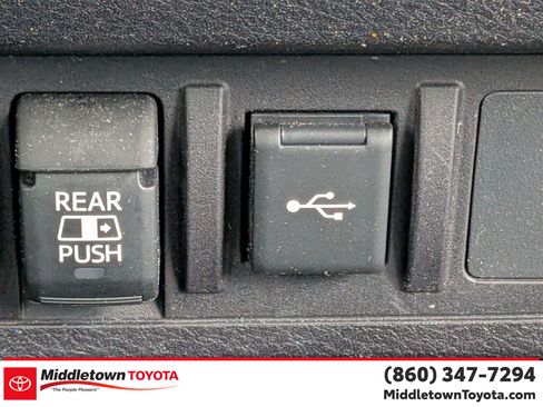 Certified 2020 Toyota Tacoma SR5 AWD/4WD image 26