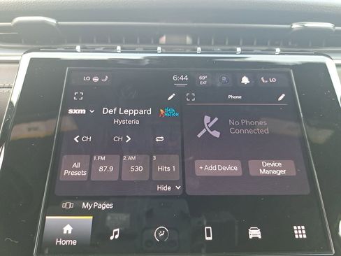 New 2025 Jeep Grand Cherokee Altitude w/ Trailer Tow Package image 22