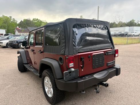 Used 2009 Jeep Wrangler Unlimited X AWD/4WD image 4