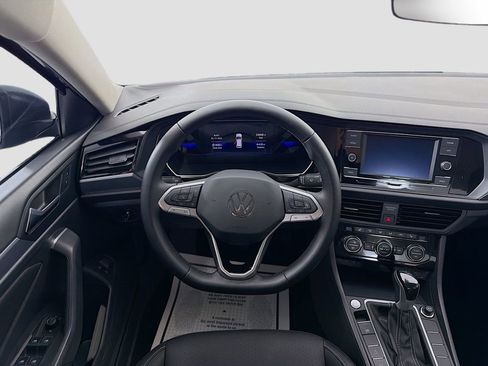 Used 2023 Volkswagen Jetta SE FWD image 21