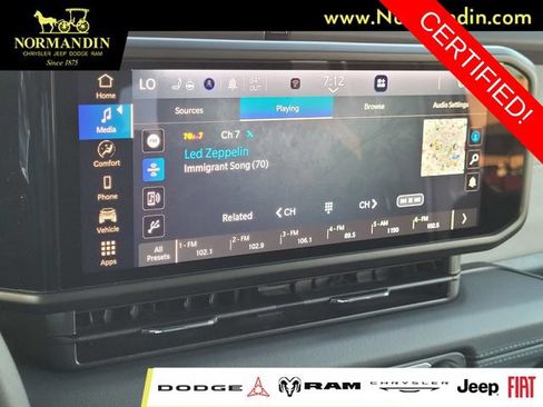 Certified 2024 Jeep Wrangler Unlimited Sahara AWD/4WD image 9