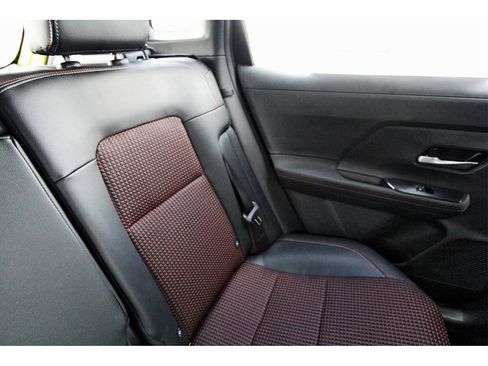 New 2025 Nissan Kicks SR w/ Illumination Package image 12