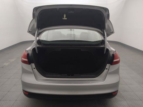 Used 2018 Ford Focus SE image 29