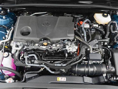 Used 2026 Toyota Camry XLE w/ Premium Plus Package AWD/4WD image 30