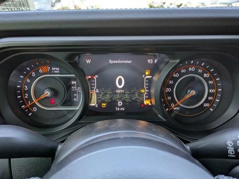 New 2026 Jeep Wrangler Unlimited Rubicon AWD/4WD image 27