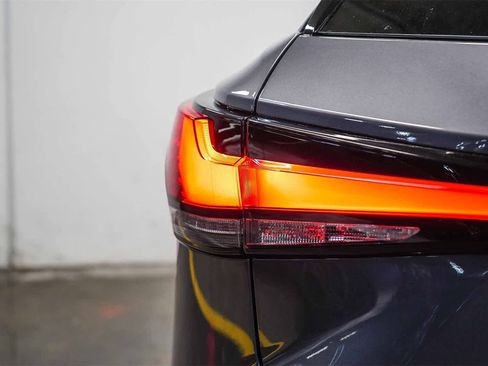 Used 2023 Lexus RX 350 Premium image 11