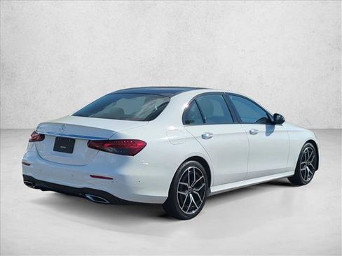 Used 2023 Mercedes-Benz E 350 Sedan image 5