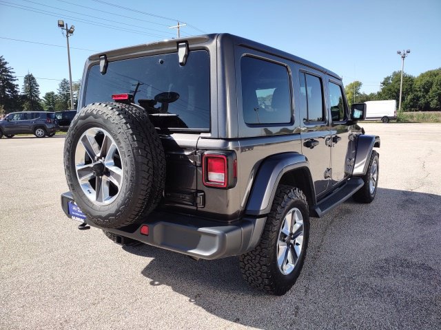 Used 2019 Jeep Wrangler Unlimited Sahara w/ Uconnect 4C Nav & Sound Group AWD/4WD image 5