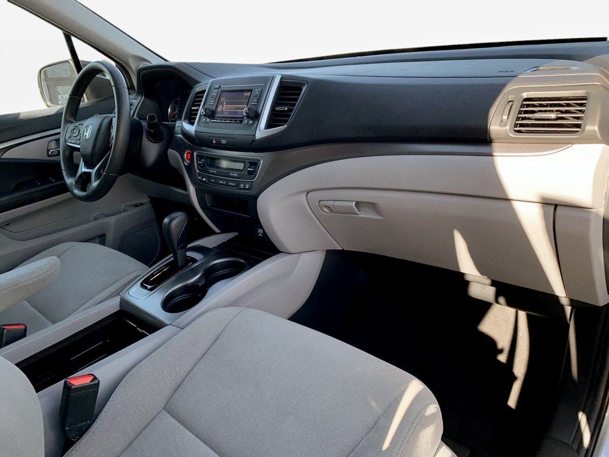 Used 2019 Honda Pilot LX image 30