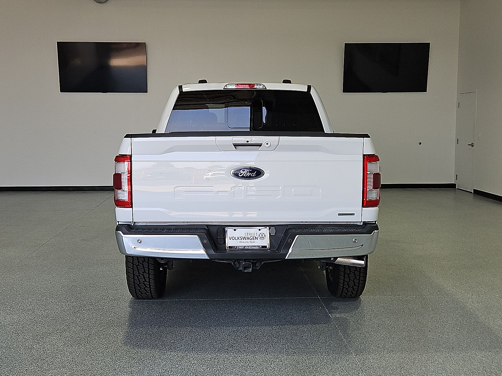 Used 2023 Ford F150 Lariat AWD/4WD image 7