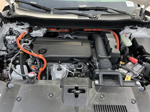 Used 2025 Honda CR-V Sport image 33