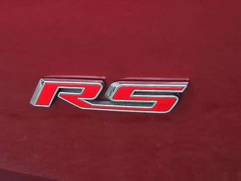 Used 2020 Chevrolet Traverse RS w/ LPO, Floor Liner Package AWD/4WD image 9