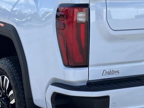 New 2026 GMC Sierra 2500 Denali Ultimate image 6