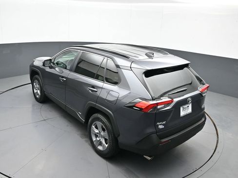 Certified 2025 Toyota RAV4 XLE image 39