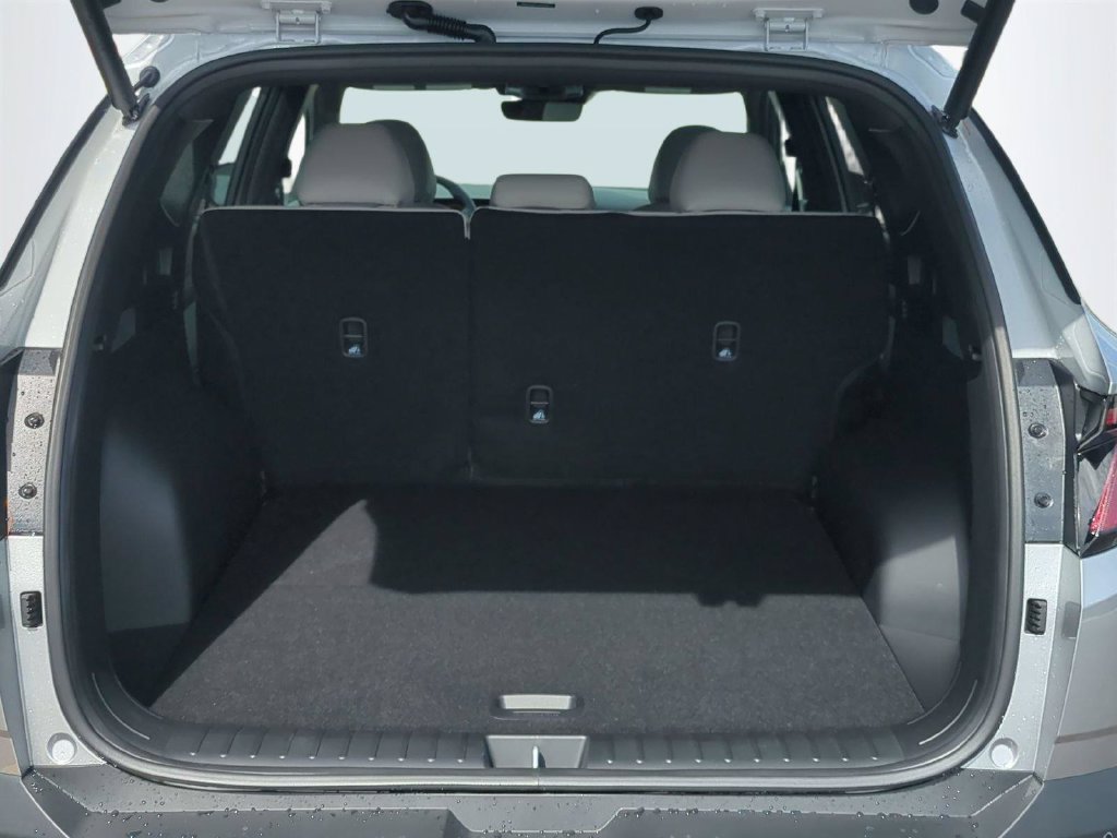 New 2026 Hyundai Tucson Limited FWD image 16