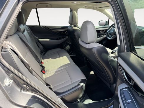 Used 2023 Subaru Outback Limited AWD/4WD image 18