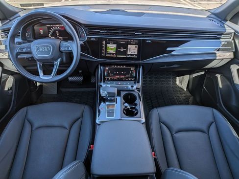 Certified 2023 Audi Q8 Premium Plus image 22