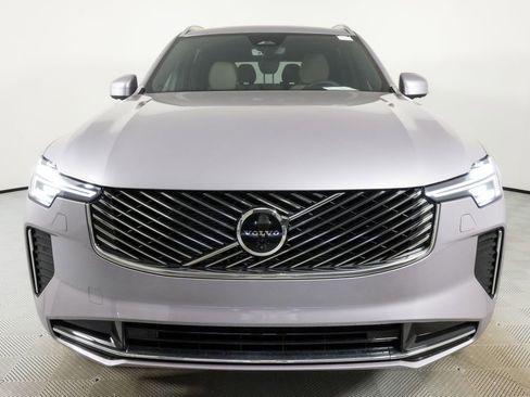 New 2026 Volvo XC90 B6 Plus w/ Protection Package Premier image 6