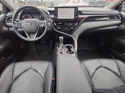 Certified 2023 Toyota Camry XLE w/ Cold Weather Package image 19