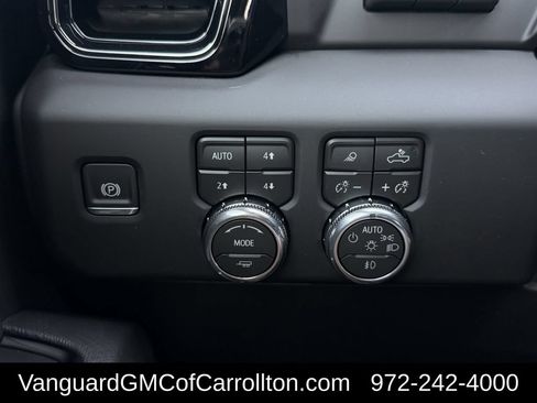 New 2026 GMC Sierra 2500 AT4X AWD/4WD image 19