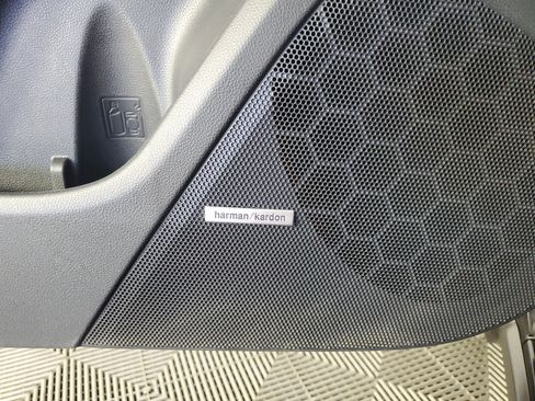 Used 2023 Subaru Crosstrek 2.5i Limited image 31