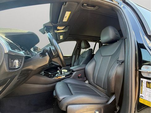 Used 2019 BMW X3 sDrive30i RWD image 2