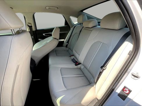 Used 2023 Hyundai Sonata SEL FWD image 19