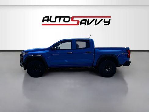 Used 2025 Chevrolet Colorado Trail Boss AWD/4WD image 4