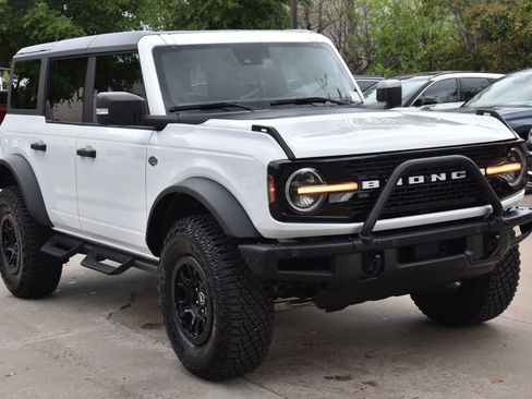 Used 2023 Ford Bronco Wildtrak AWD/4WD image 4