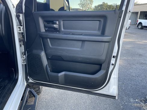 Used 2020 RAM 3500 Tradesman AWD/4WD image 39