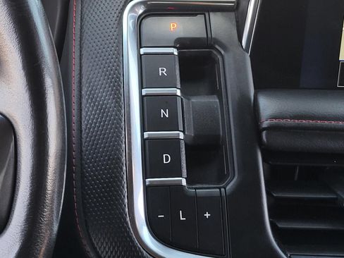 Used 2022 Chevrolet Tahoe RST w/ Luxury Package RWD image 27