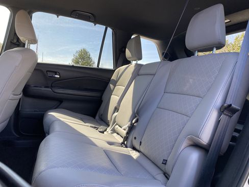 Used 2019 Honda Passport Elite image 8