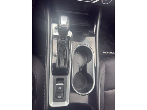 Certified 2024 Nissan Altima 2.5 SV w/ SV Premium Package FWD image 22