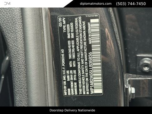 Used 2020 Porsche Macan S w/ Premium Package Plus image 47