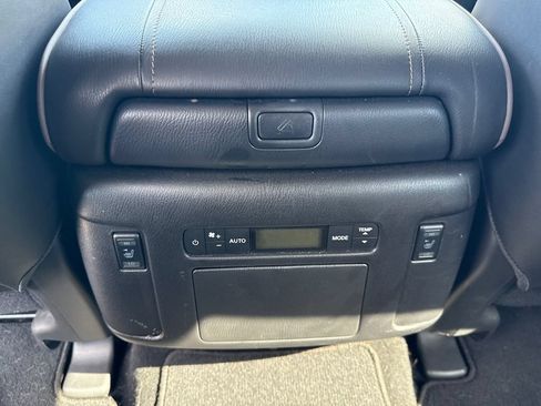 Used 2024 Nissan Armada Platinum w/ Captain's Chairs Package AWD/4WD image 11