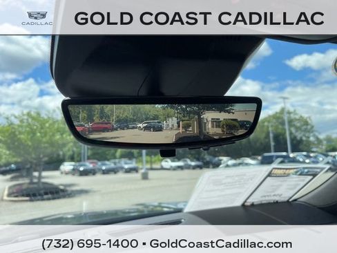 Used 2023 Cadillac Escalade ESV Premium Luxury AWD/4WD image 28