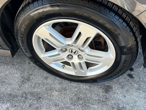 Used 2012 Honda Odyssey Touring image 17