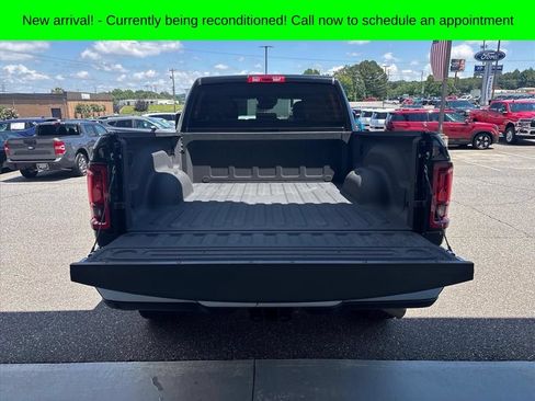 Used 2026 RAM 2500 Big Horn AWD/4WD image 3