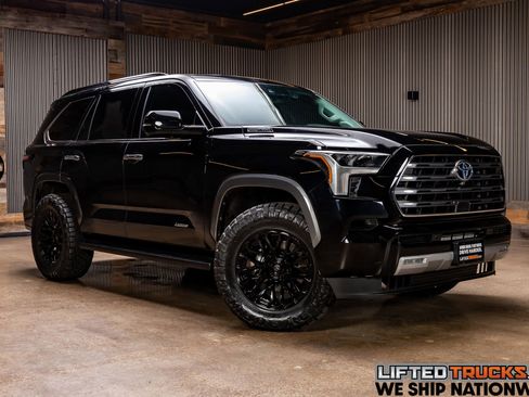 Used 2023 Toyota Sequoia Limited image 1